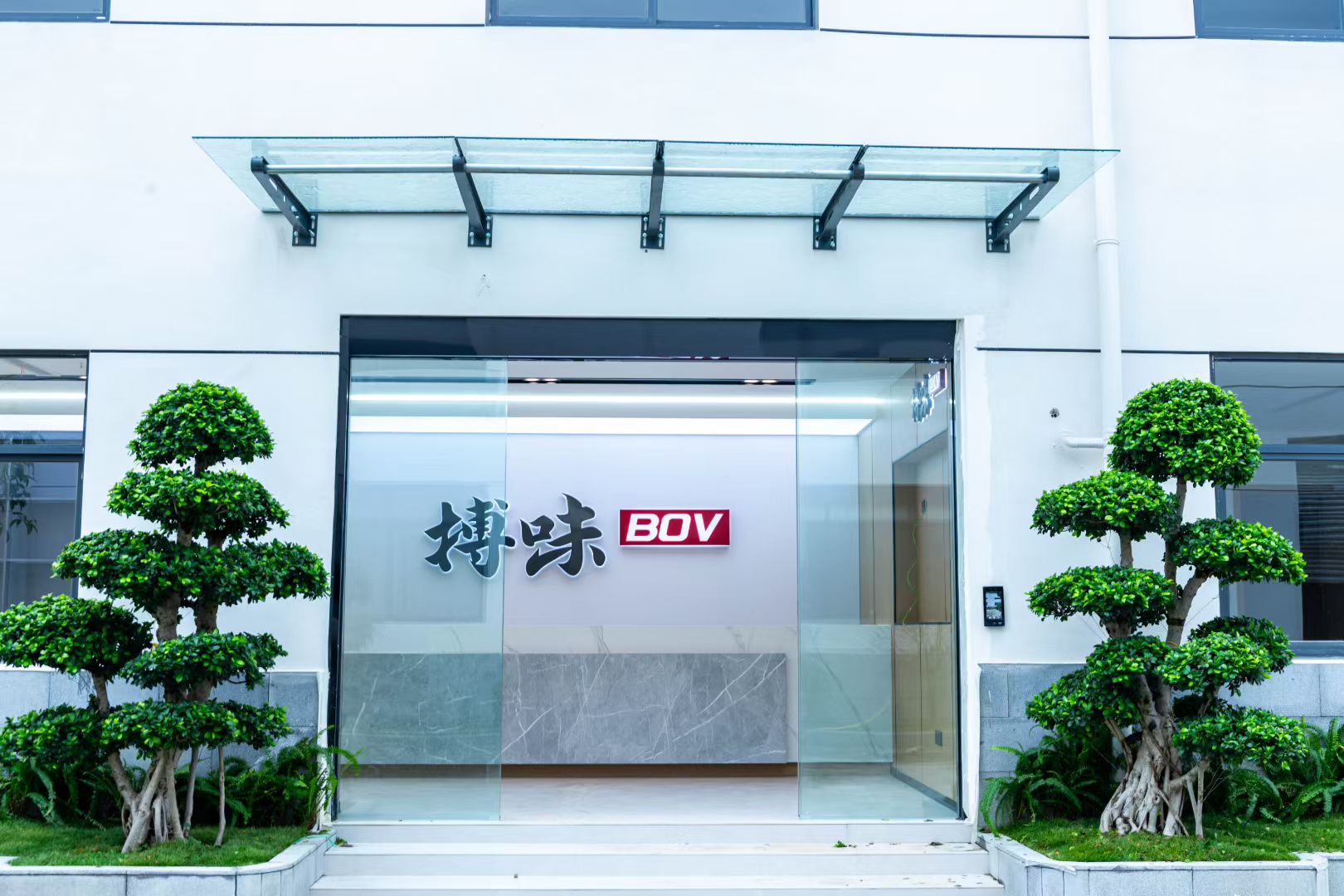 川禾川調供應鏈自有火鍋底料工廠產品介紹